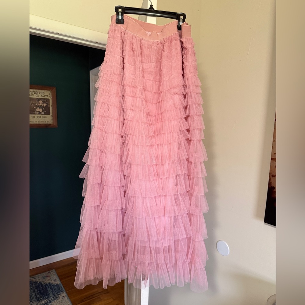 Francesca's Collections Pink Tiered Tulle Maxi Skirt